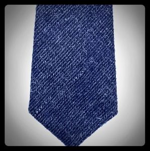 Gray flannel narrow necktie
